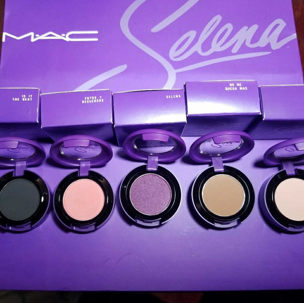 MAC Selena Eye Shadow Collection